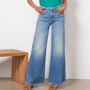 MOTHER The Hustler Roller Fray Wide Leg Jeans in “I Confess” light bl